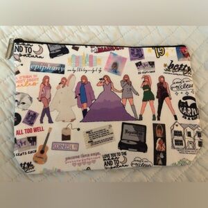 Taylor Swift makeup bag / pouch